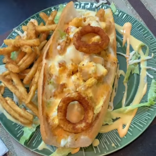 Shrimp’s Po-work Sandwish 