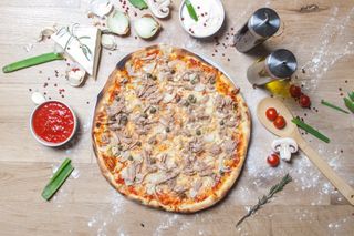 Pizza Tonno e Cipolla