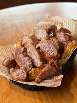 Loganiza Con Patatas Gajo