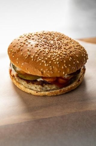 Куриный бургер