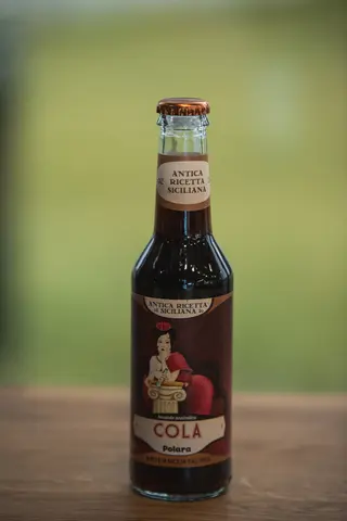 Polara napój gazowany Cola