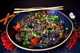 Salata Urechi de Lemn