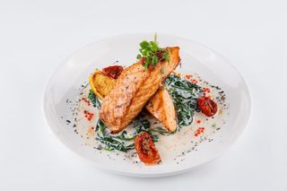 Филе лосося обжаренного на гриле