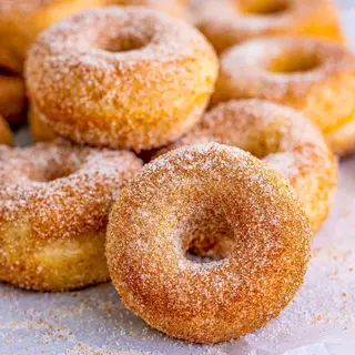 Mini Donuts (4 Pieces)