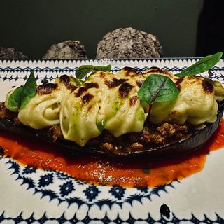 Vinete umplute cu carne tocată de vită 