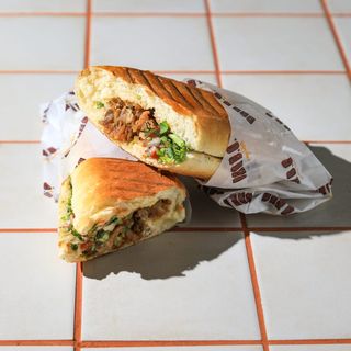 Հավի շաուրմա հացով