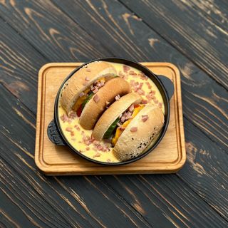 Бургер "Сирний" (220 г)