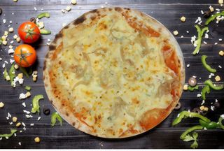 Pizza 4 Quesos Más (33 Cm.)