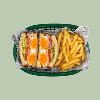 Sándwich de Huevo y Jamón + Patatas fritas