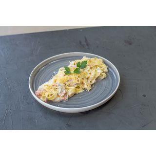 Феттучини с грибами и курицей