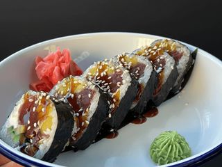 FUTOMAKI TUŃCZYK (200g)