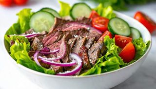 Salata Qartie Mixt Pui - Vita/ berbecut