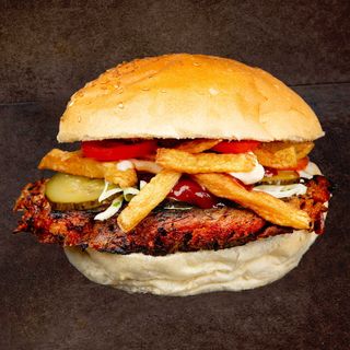 HAMBURGER CU CHIFTEA DE PORC