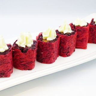 60.Hosomaki pink sake