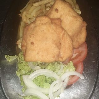 Cordon Bleu c/ Batata Frita e Salada Dose