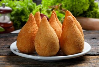 Coxinha de Frango -  6 mini coxinhas