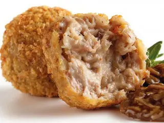 Croquetas Cola De Toro (6 Uds.) con patatas