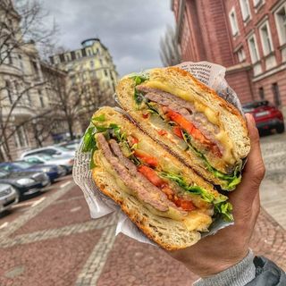 Салсича (370 гр)