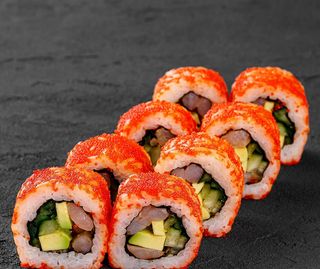 Каліфорнія з креветкою в ікрі (330г)