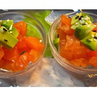 001 Tartare al salmone