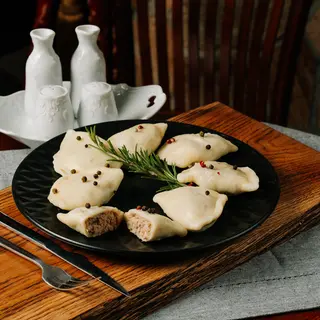 Pierogi z mięsem wieprzowym
