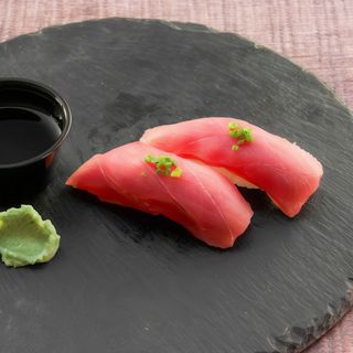 Nigiri De Atún Rojo (2 Ud.)