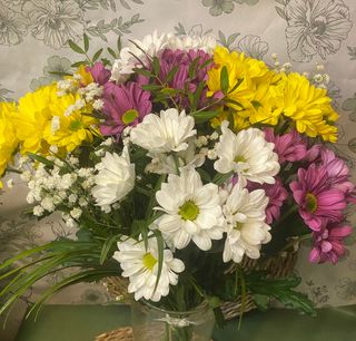 Ramo de margaritas de colores