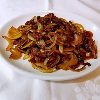 Ternera Con Cebolla