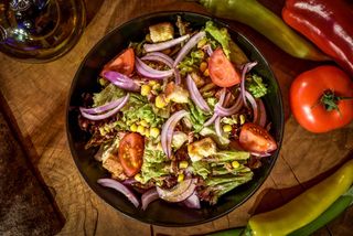 Салата са туњевином