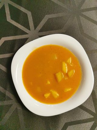 Krumplikrémleves/Supă cremă de cartofi