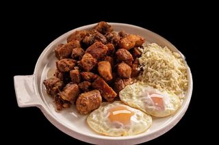 Tochitura moldoveneasca