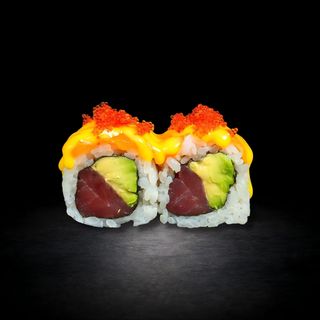 89. Uramaki De Tonyina Amb Salmó I Tobiko (8 Uds.)