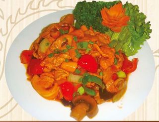 Cielęcina w sosie pikantnym 350g