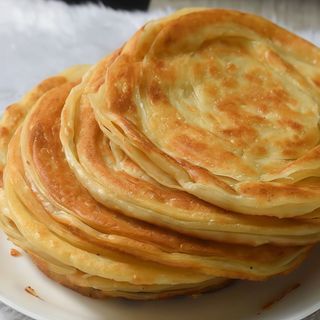 Lacha parantha
