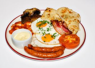ENGLISH BREAKFAST