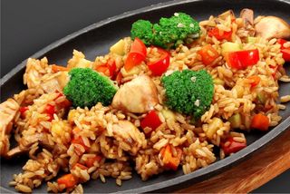 Orez Thai cu legume si ciuperci