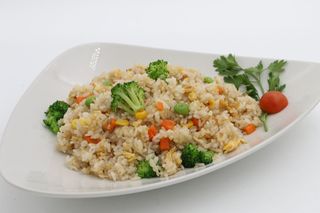 Yakimeshi Con Verdura