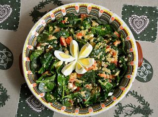 Салата Спанак с киноа  (300г)