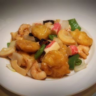 Mariscos variados salteados