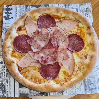 Пица Куатро ди Карне (1600гр)