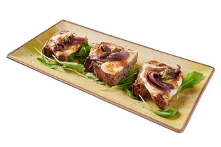 BRUSCHETTE MOZZARELLA E ACCIUGHE