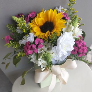 Bouquet de flores com girassol