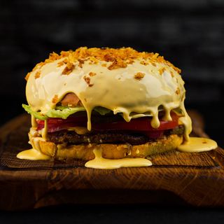 Бургер фірмовий з авокадо