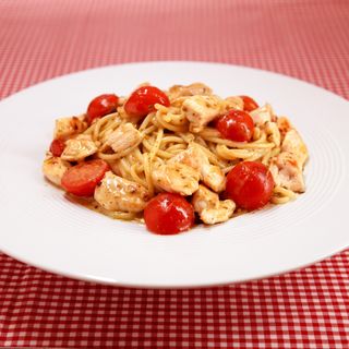 Spaghetti Pesto com Pollo