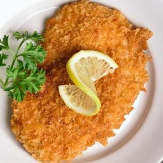 Cotoletta di Pollo e Contorno a Scelta 