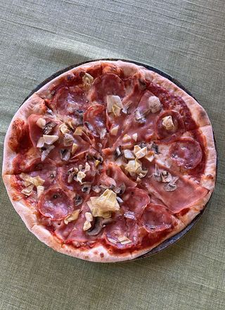 Pizza Capriciosa Ø32cm