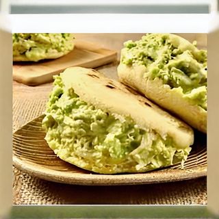 Arepa Reina Pepiada Y Queso (1 Ud.)