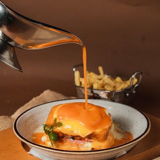 Francesinha Mirandela