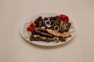 Miješano meso sa roštilja za dvije osobe