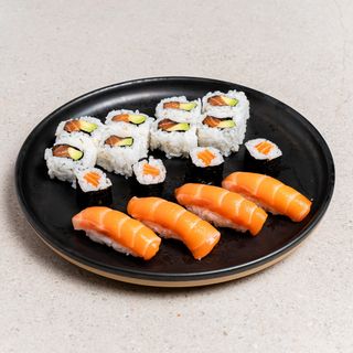 Mix De Salmón Lovers (16 Uds.)